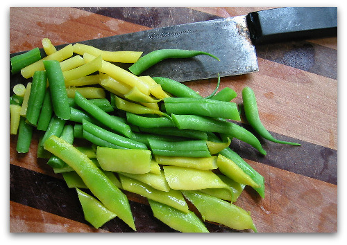 fresh green beans chopped